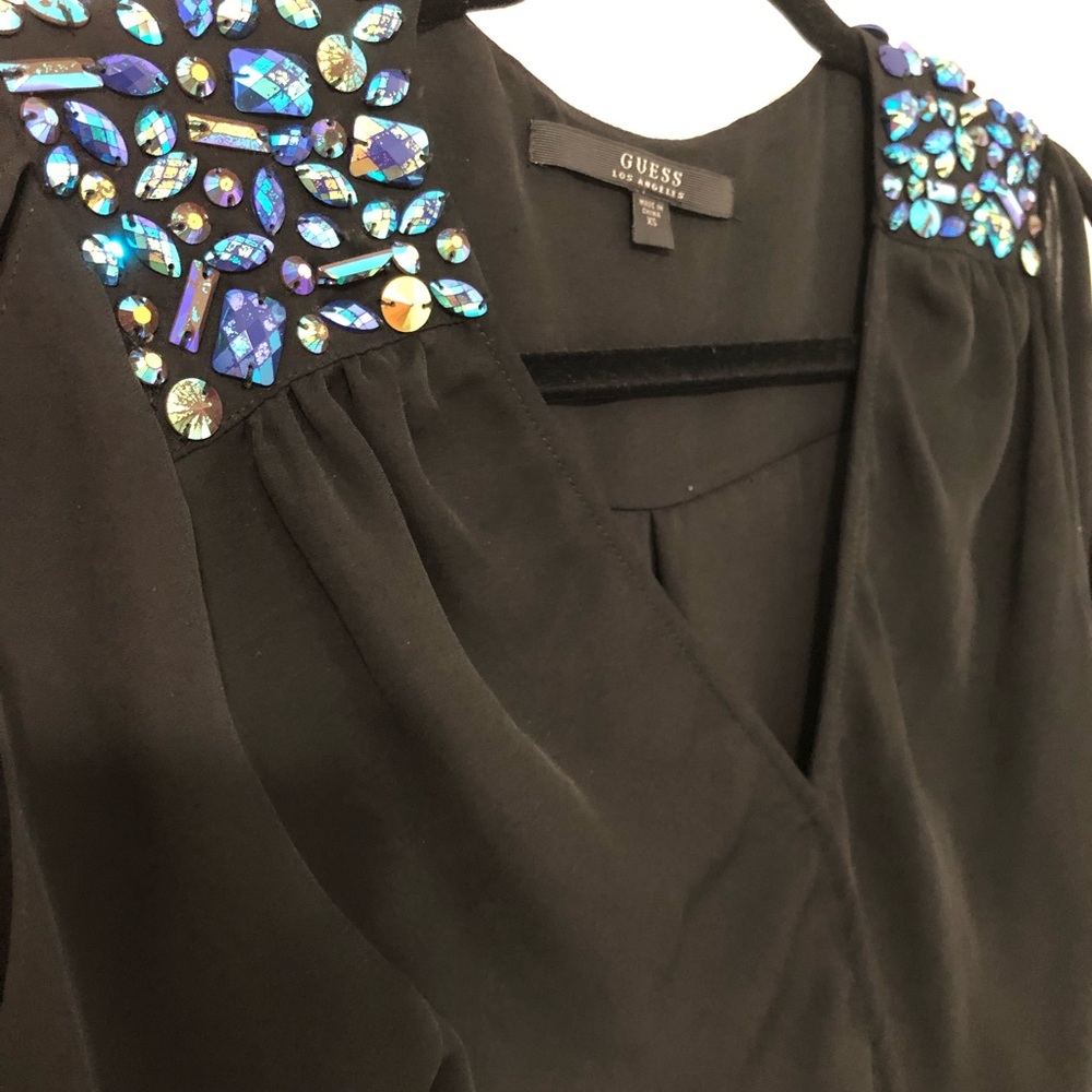 black guess long sleeve blouse